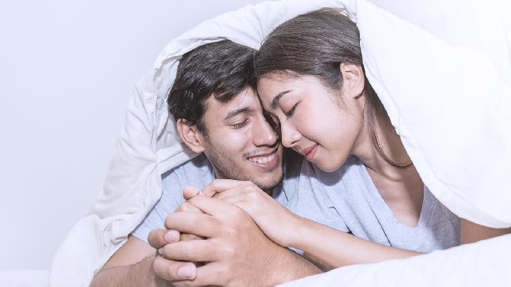 女人在性生活中不能做的事 爱爱时这3句话千万别说